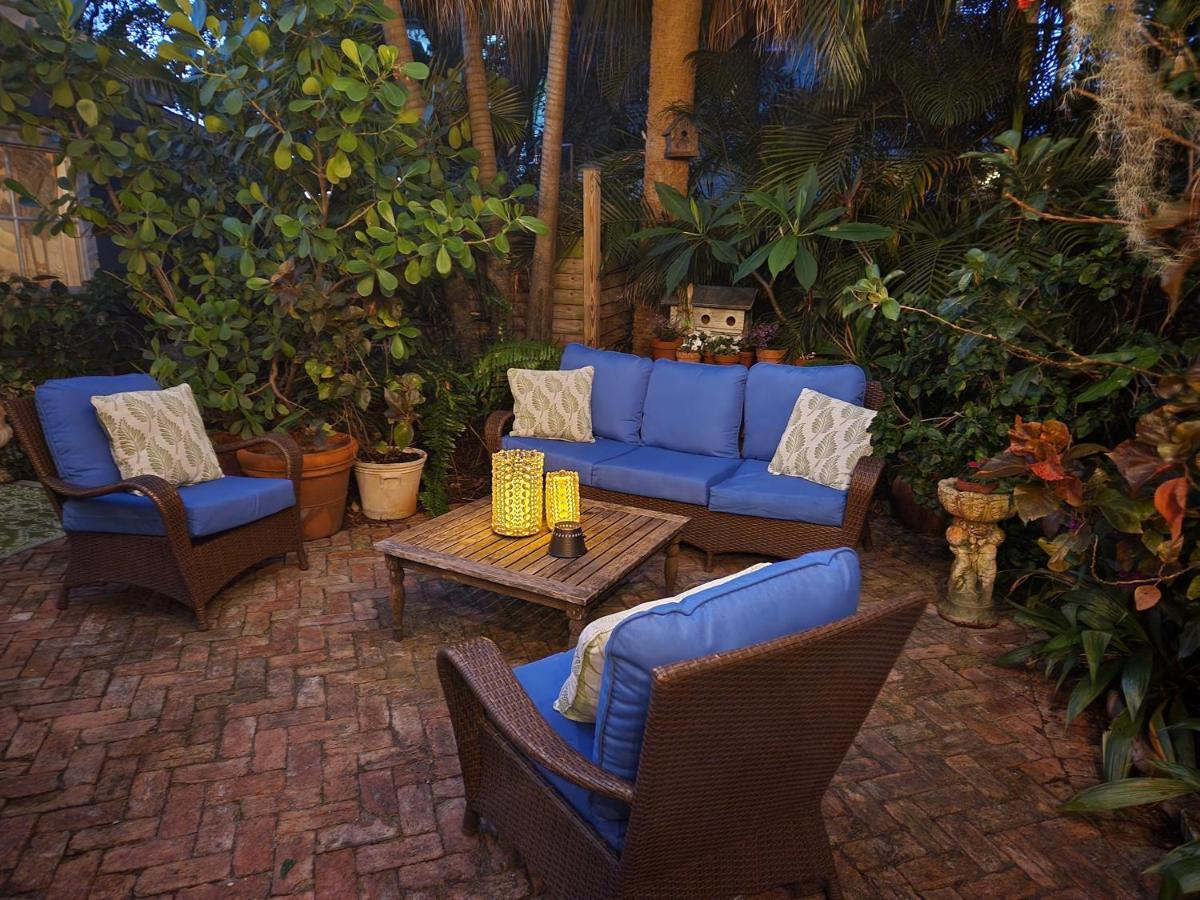 Hotel Chateau Gardens à Lake Worth Beach Extérieur photo