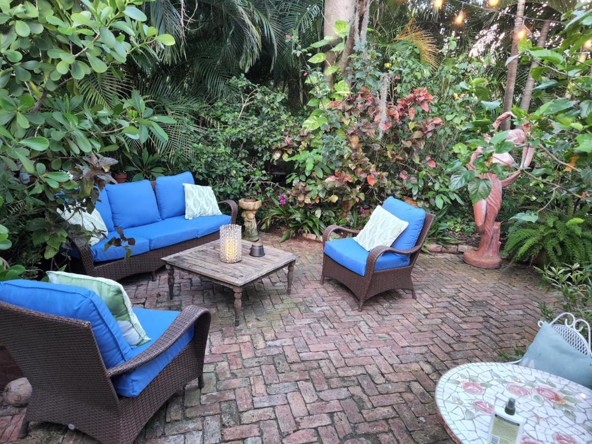 Hotel Chateau Gardens à Lake Worth Beach Extérieur photo